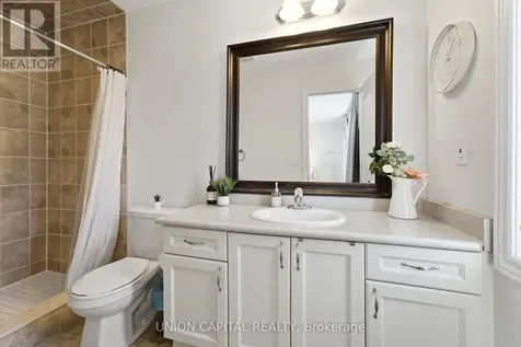 22 Delight Way Whitby (brooklin) ON L1M 0E9
