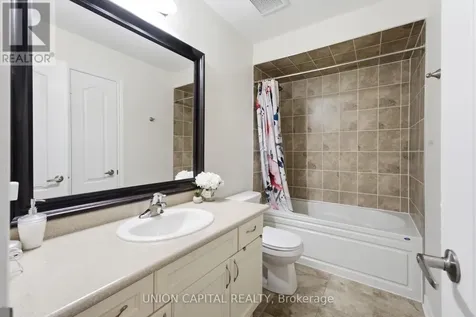 22 Delight Way Whitby (brooklin) ON L1M 0E9