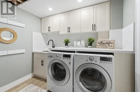 22 Delight Way Whitby (brooklin) ON L1M 0E9