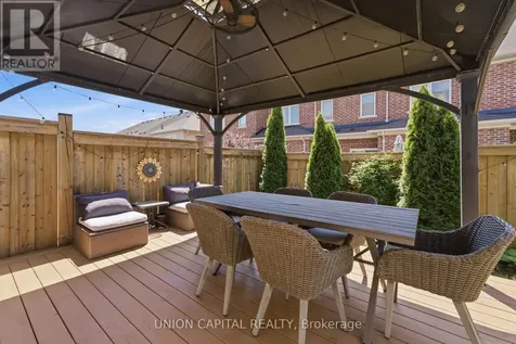 22 Delight Way Whitby (brooklin) ON L1M 0E9