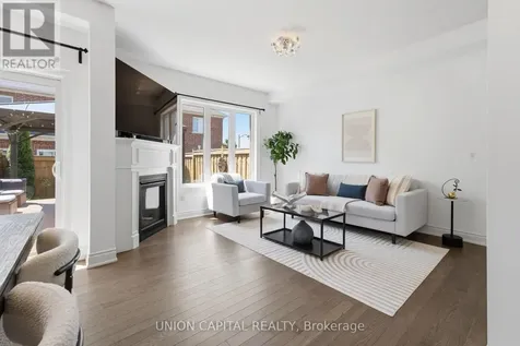 22 Delight Way Whitby (brooklin) ON L1M 0E9