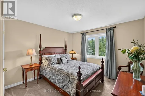 1599 Landel Drive Ottawa ON K2W 1C6