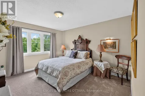 1599 Landel Drive Ottawa ON K2W 1C6