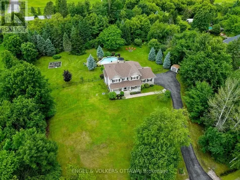 1599 Landel Drive Ottawa ON K2W 1C6