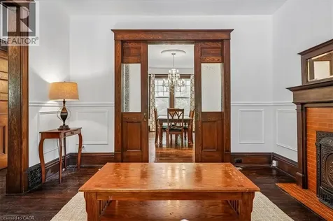 33 Saint Clair Avenue Hamilton ON L8M 2N4