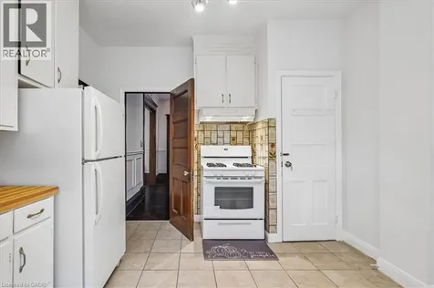 33 Saint Clair Avenue Hamilton ON L8M 2N4