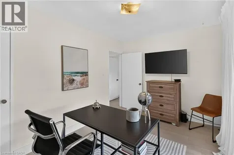 236 Hammersmith Court Burlington ON L7L 4N7