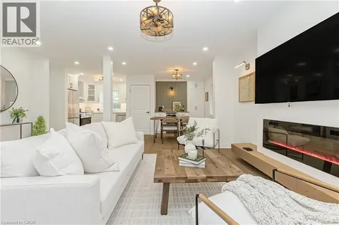 487 East 37th Street Hamilton ON L8V 4C1