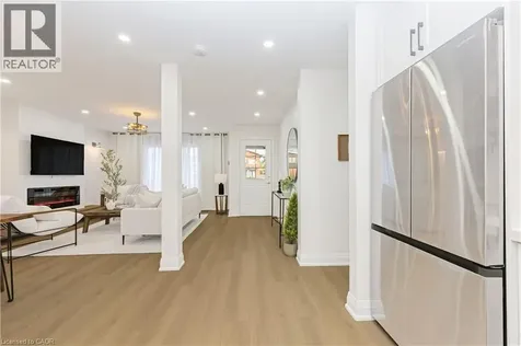 487 East 37th Street Hamilton ON L8V 4C1