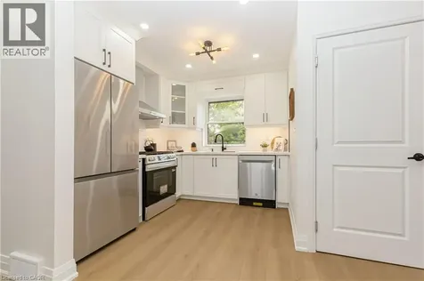 487 East 37th Street Hamilton ON L8V 4C1