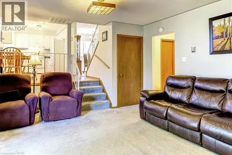 12 Miller Crescent Simcoe ON N3Y 4R1