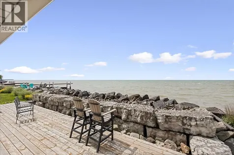 419 Lakeside Amherstburg ON N0R 1G0