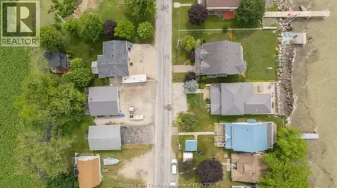 419 Lakeside Amherstburg ON N0R 1G0