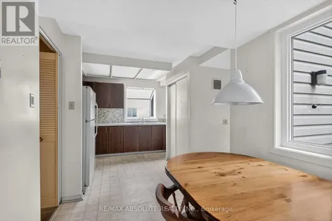 32 Sage Crescent Ottawa ON K2J 1T4