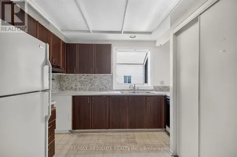 32 Sage Crescent Ottawa ON K2J 1T4