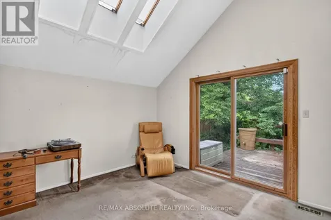 32 Sage Crescent Ottawa ON K2J 1T4