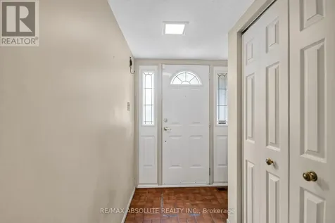 32 Sage Crescent Ottawa ON K2J 1T4
