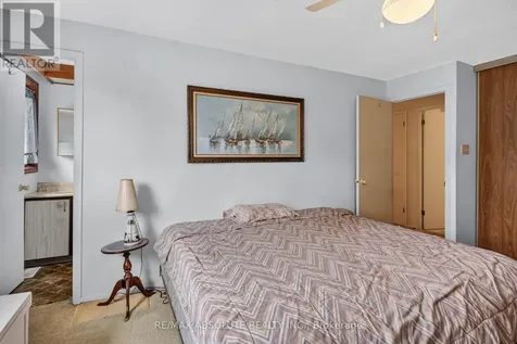 32 Sage Crescent Ottawa ON K2J 1T4