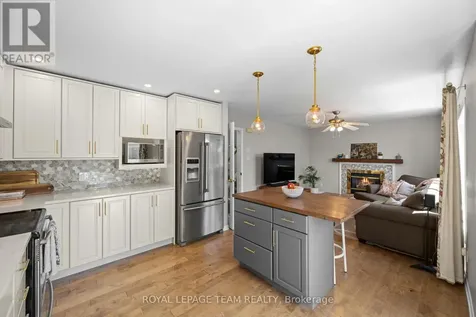 73 Deerfox Drive Ottawa ON K2J 4V1