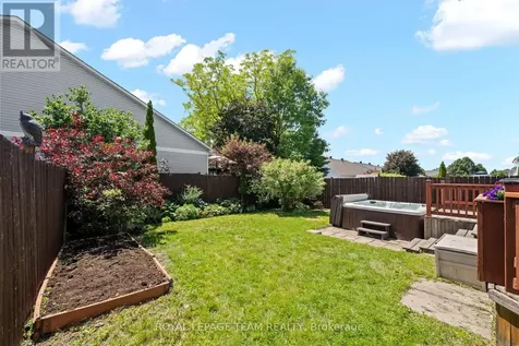 73 Deerfox Drive Ottawa ON K2J 4V1