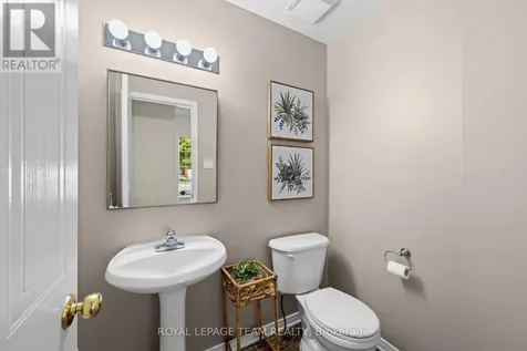 73 Deerfox Drive Ottawa ON K2J 4V1