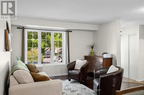 73 Deerfox Drive Ottawa ON K2J 4V1