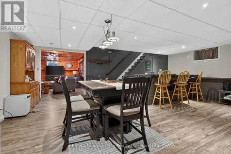 71 Lorne Avenue Penetanguishene ON L9M 1H8