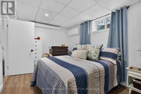 71 Lorne Avenue Penetanguishene ON L9M 1H8