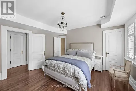 218 Coltrin Road Ottawa ON K1M 0A6