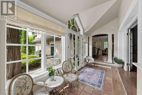 218 Coltrin Road Ottawa ON K1M 0A6