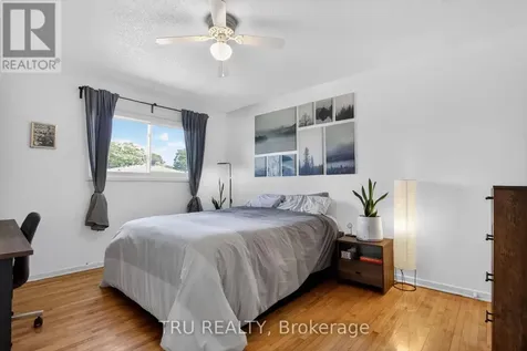 1253 Emperor Avenue Ottawa ON K1Z 8C4