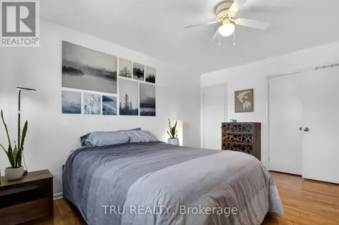 1253 Emperor Avenue Ottawa ON K1Z 8C4