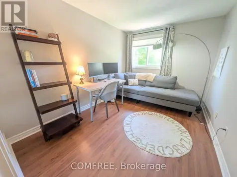 8B Forester Crescent Ottawa ON K2H 8X9