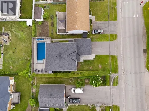 1791 Queensdale Avenue Ottawa ON K1T 1J7