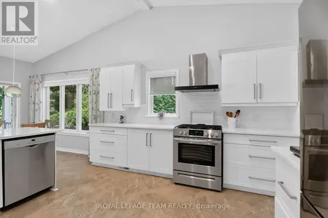 58 Forest Gate Way Ottawa ON K2G 6P4