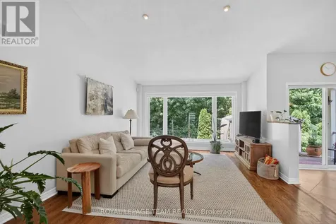 58 Forest Gate Way Ottawa ON K2G 6P4