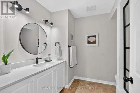 58 Forest Gate Way Ottawa ON K2G 6P4