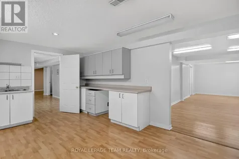 58 Forest Gate Way Ottawa ON K2G 6P4