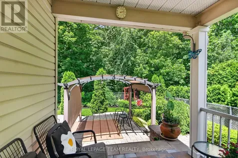 58 Forest Gate Way Ottawa ON K2G 6P4