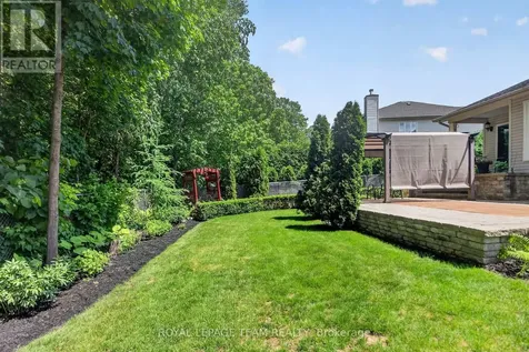 58 Forest Gate Way Ottawa ON K2G 6P4