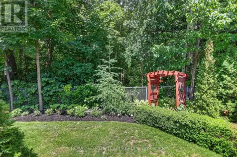 58 Forest Gate Way Ottawa ON K2G 6P4