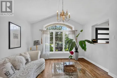 58 Forest Gate Way Ottawa ON K2G 6P4