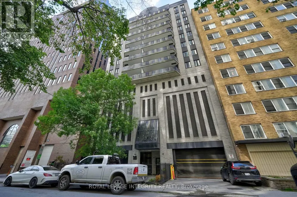 18 Nepean Street Ottawa ON K2P 2L2