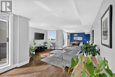 18 Nepean Street Ottawa ON K2P 2L2