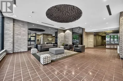 18 Nepean Street Ottawa ON K2P 2L2