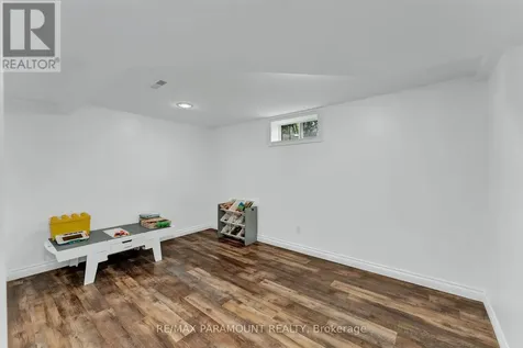 3104 Longfellow Avenue Windsor ON N9E 2L5