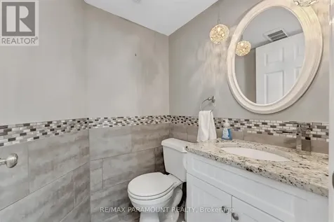 3104 Longfellow Avenue Windsor ON N9E 2L5