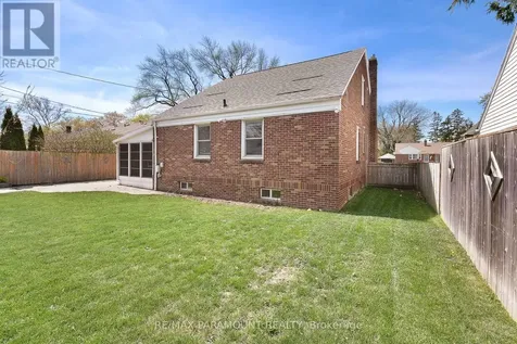 3104 Longfellow Avenue Windsor ON N9E 2L5