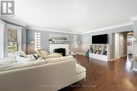 3104 Longfellow Avenue Windsor ON N9E 2L5
