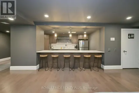 53 Arthur Street South Guelph (st. Patrick's Ward) ON N1E 0S6